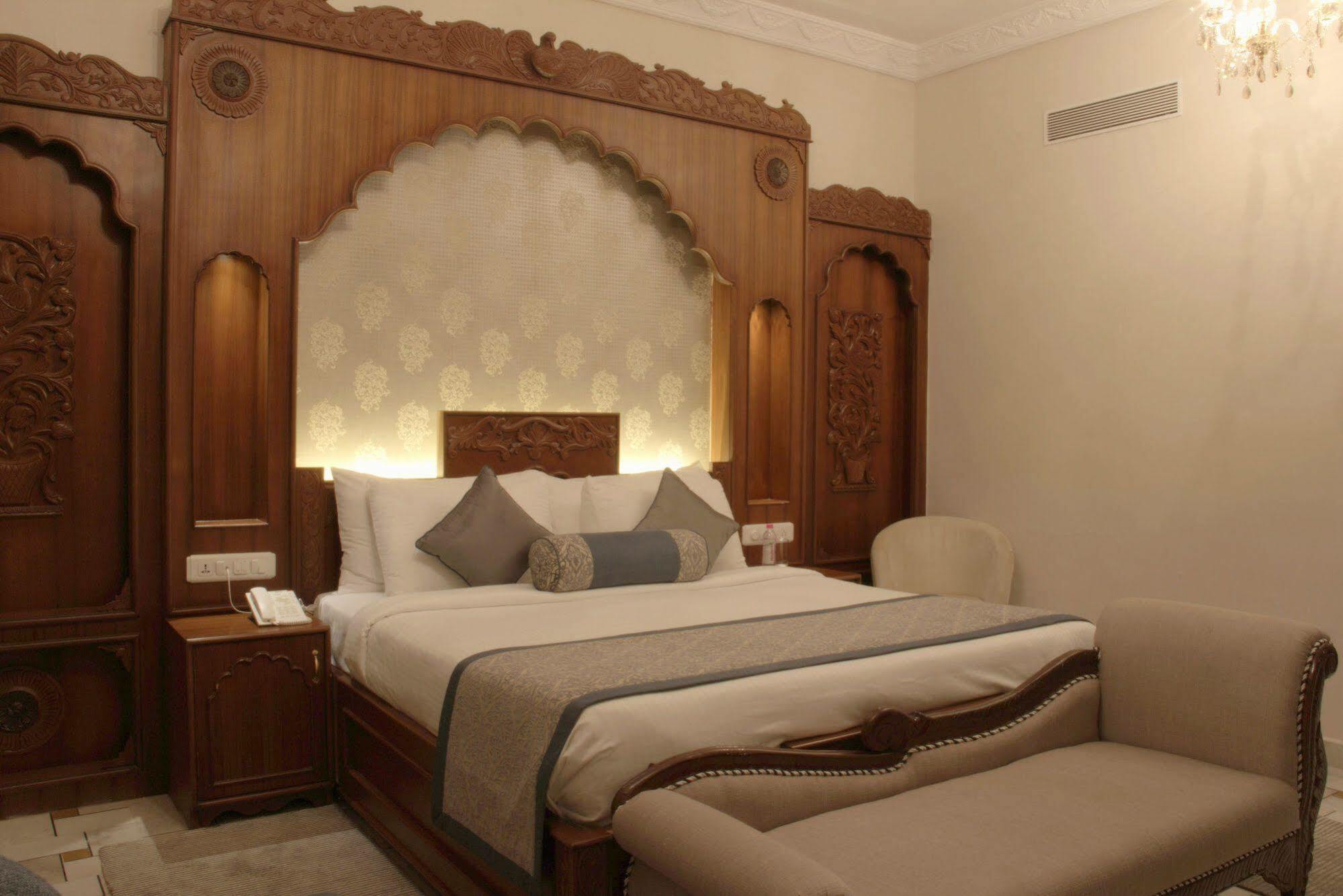 Hotel Pratap Mahal Pushkar Ihcl Seleqtion Zewnętrze zdjęcie