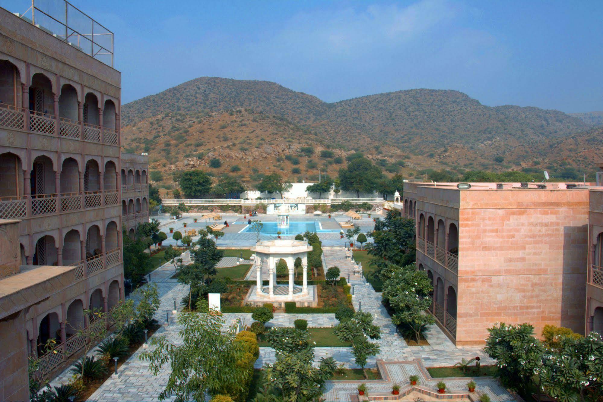 Hotel Pratap Mahal Pushkar Ihcl Seleqtion Zewnętrze zdjęcie