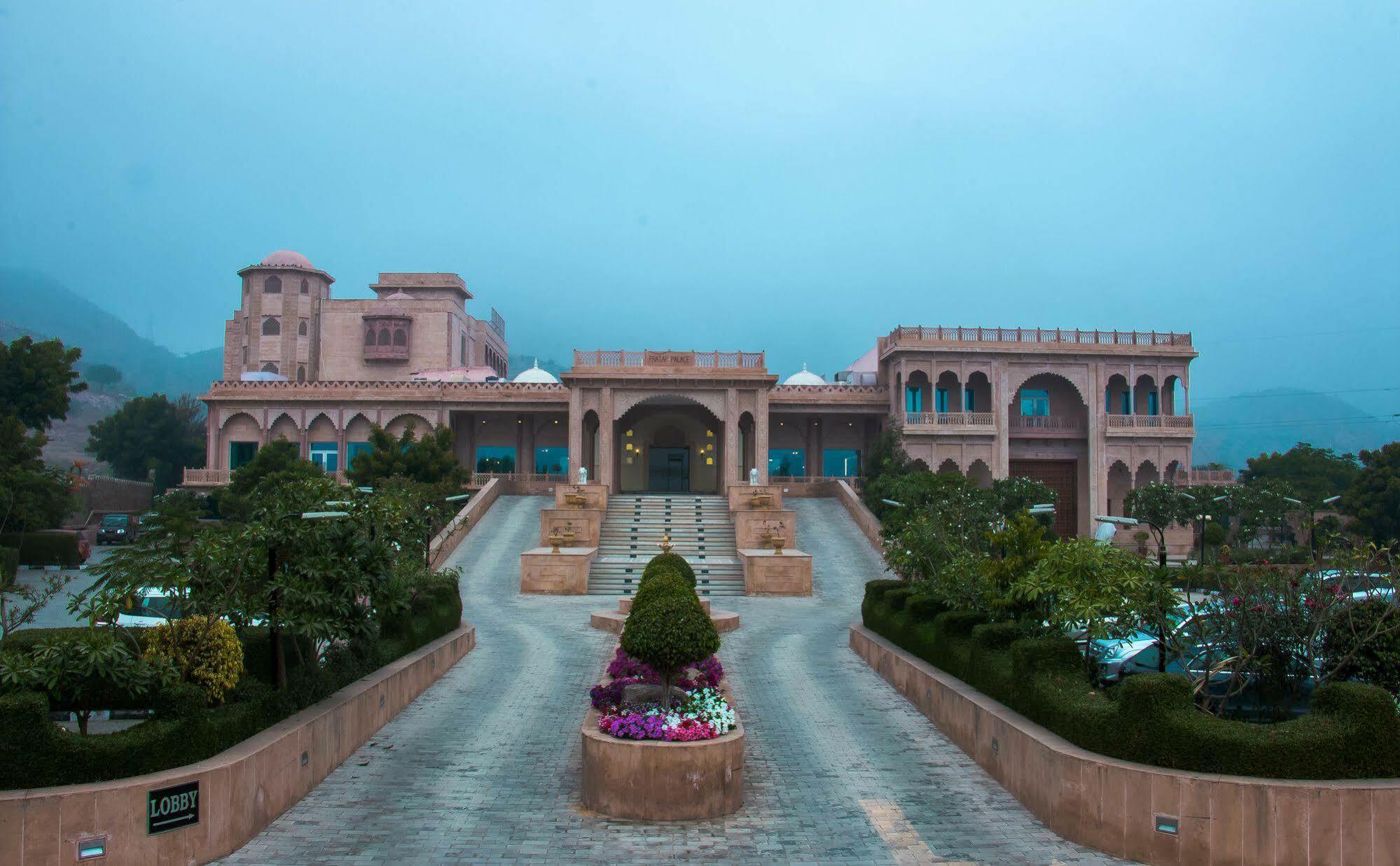Hotel Pratap Mahal Pushkar Ihcl Seleqtion Zewnętrze zdjęcie